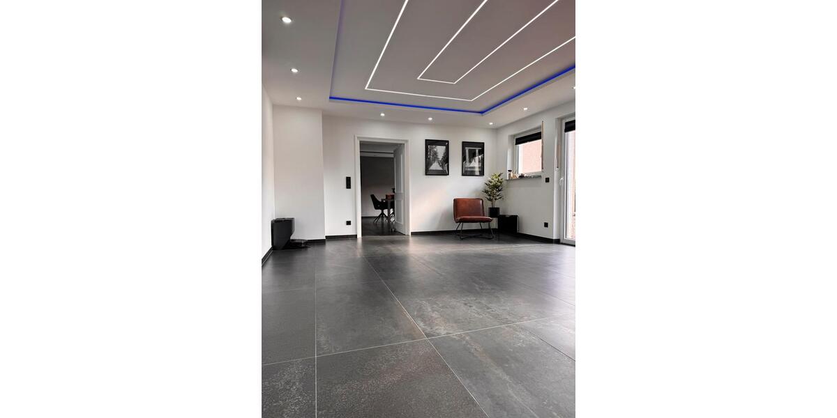 Einfamilienhaus Dittelbrunn - 7 Zimmer, 220 m&sup2;, 875.000&euro; | Angebot:26943854
