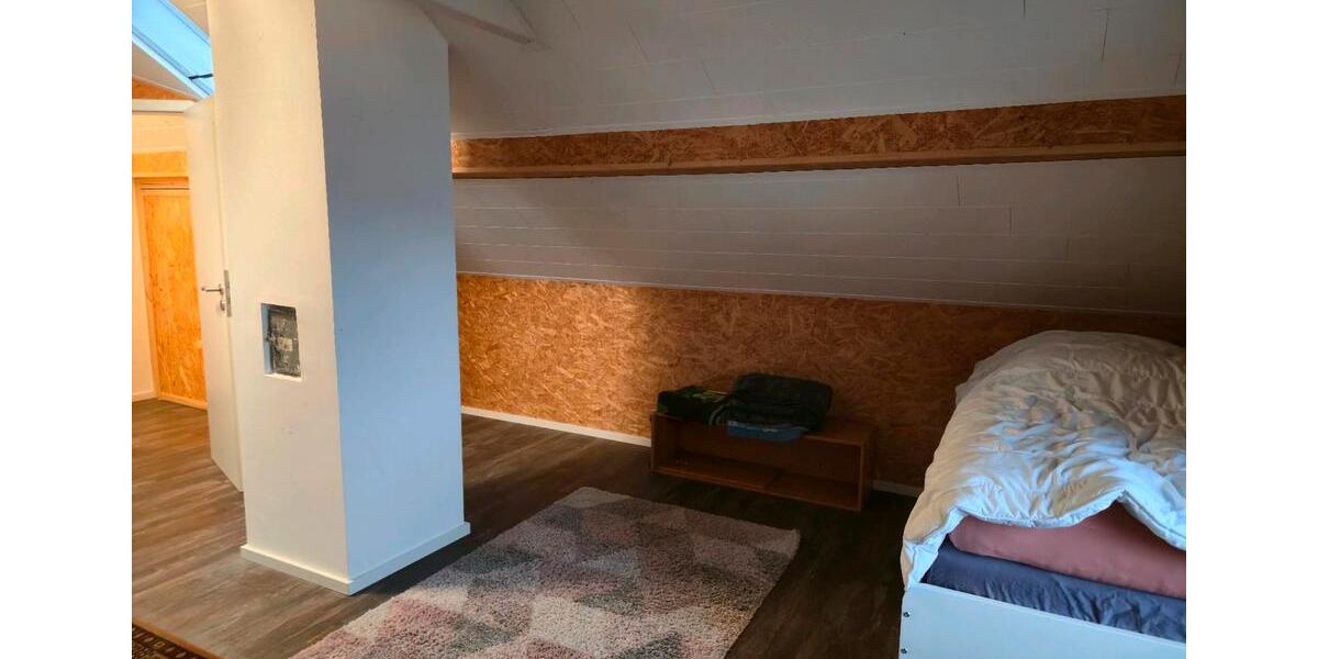 Einfamilienhaus Stadtlauringen - 5 Zimmer, 116 m&sup2;, 175.000&euro; | Angebot:26023766