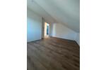 Dachgeschoßwohnung Knetzgau - 3 Zimmer, 70 m&sup2;, 700&euro; | Angebot:26045180