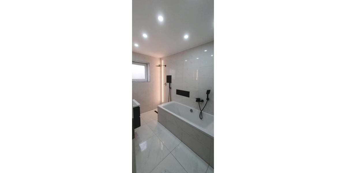 Mehrfamilienhaus, Wohnhaus Maßbach - 7 Zimmer, 201 m&sup2;, 440.000&euro; | Angebot:25644126