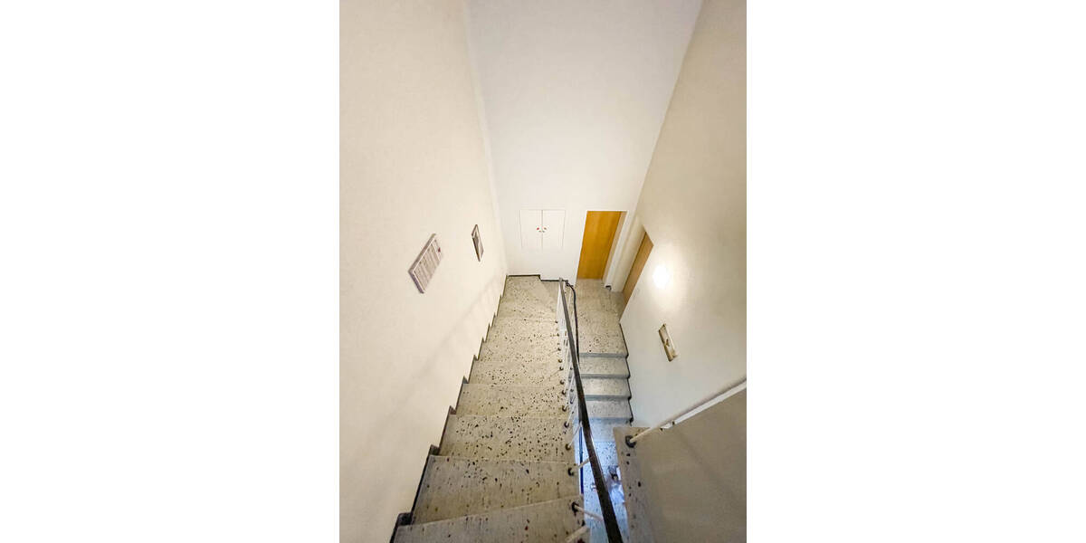 Mehrfamilienhaus, Wohnhaus Estenfeld - 575.000&euro; | Angebot:25772141