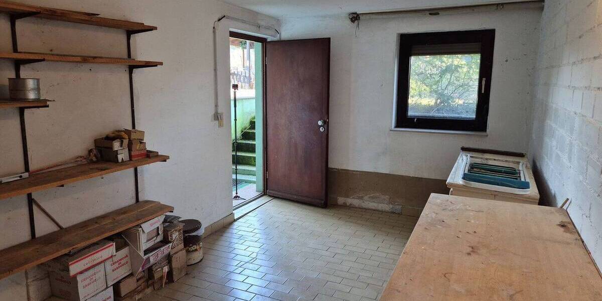 Mehrfamilienhaus, Wohnhaus Aura a.d.Saale - 7 Zimmer, 211 m&sup2;, 339.000&euro; | Angebot:26154575