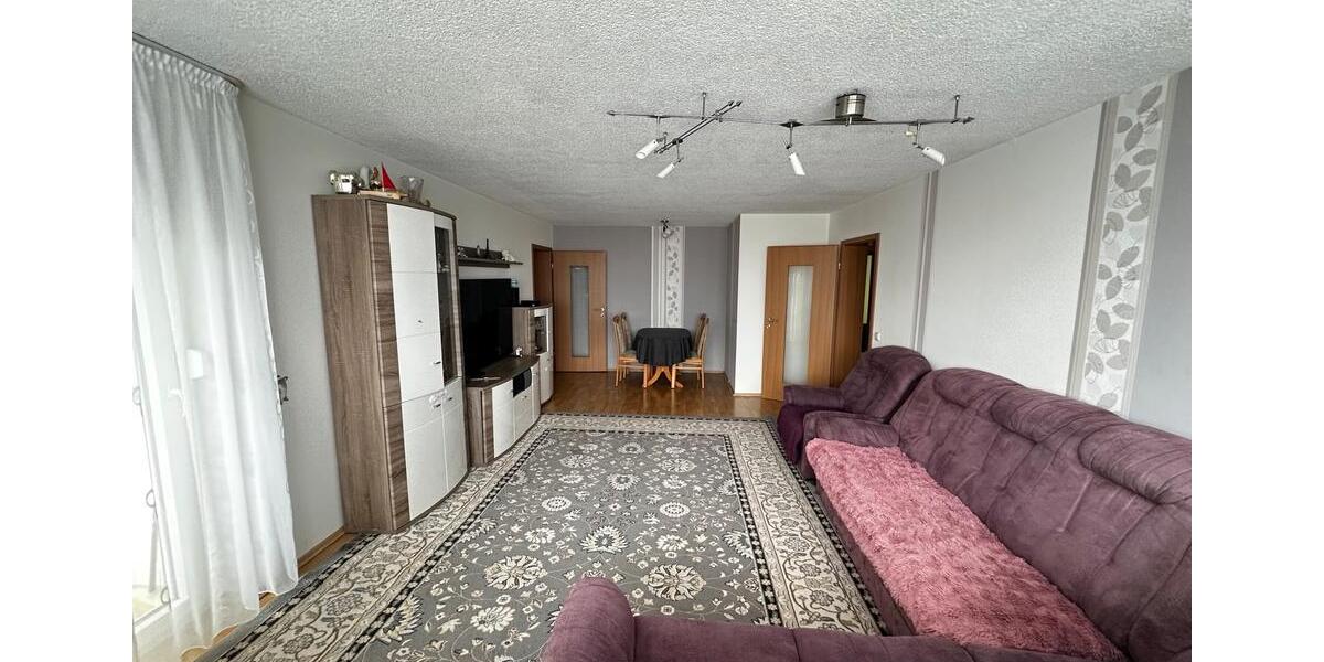 Etagenwohnung Niederwerrn - 4 Zimmer, 98 m&sup2;, 238.000&euro; | Angebot:27024154