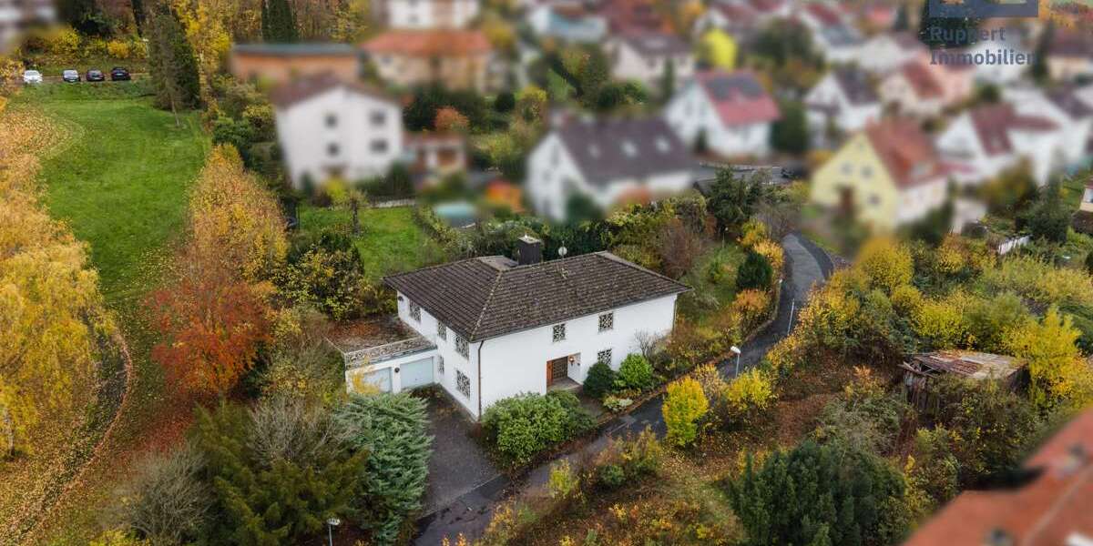 Einfamilienhaus Bad Kissingen - 5 Zimmer, 138 m&sup2;, 399.000&euro; | Angebot:25804014