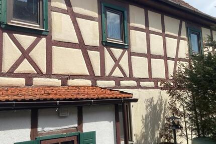 Haus Sulzfeld - 5 Zimmer, 200 m&sup2;, 195.000&euro; | Angebot:24307376