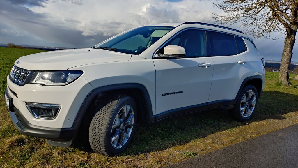Jeep Compass 97.000 km 13.800 &euro; Röthlein 97520