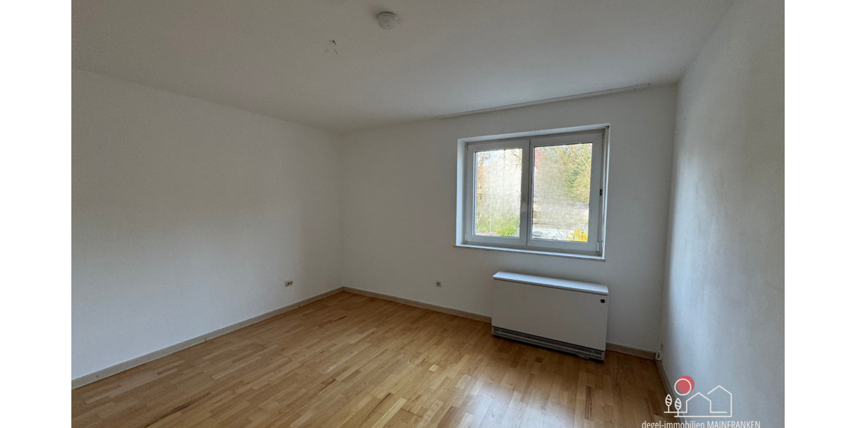 Etagenwohnung Schweinfurt Nordwestlicher Stadtteil - 4 Zimmer, 84 m&sup2;, 820&euro; | Angebot:25796508