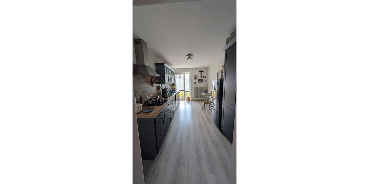 Einfamilienhaus Gädheim - 7 Zimmer, 166 m&sup2;, 379.000&euro; | Angebot:27034440