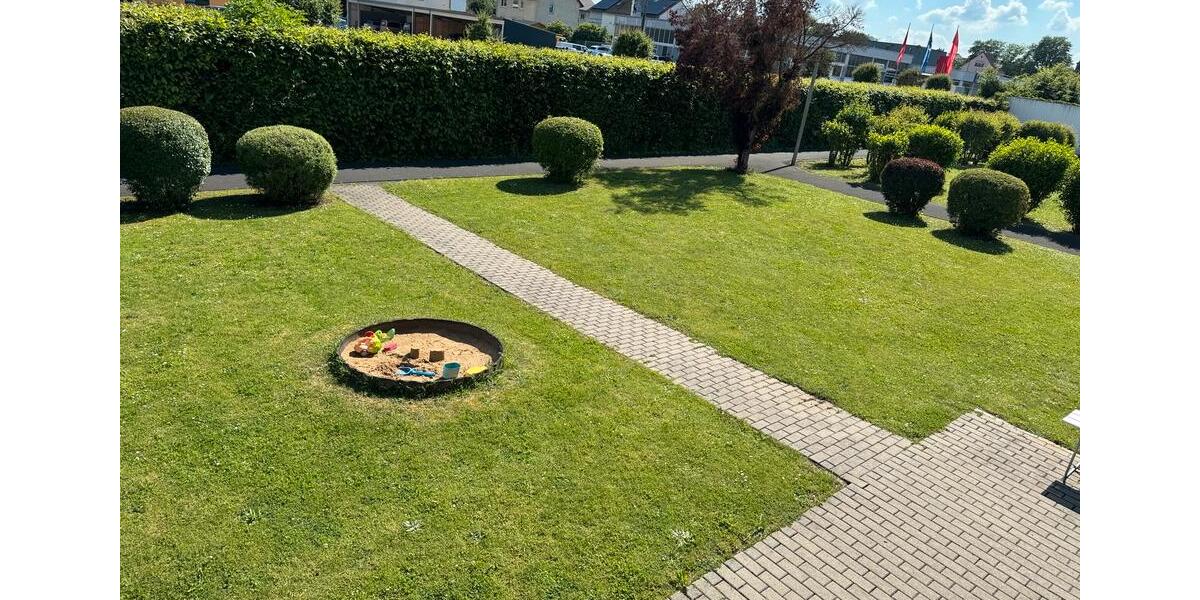 Dachgeschoßwohnung Hofheim in Unterfranken - 3.5 Zimmer, 74 m&sup2;, 695&euro; | Angebot:26535706