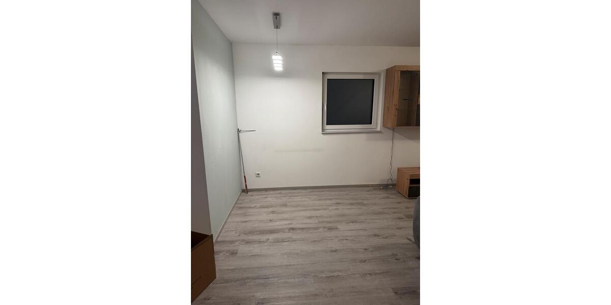Etagenwohnung Dittelbrunn - 2 Zimmer, 60 m&sup2;, 900&euro; | Angebot:24432673