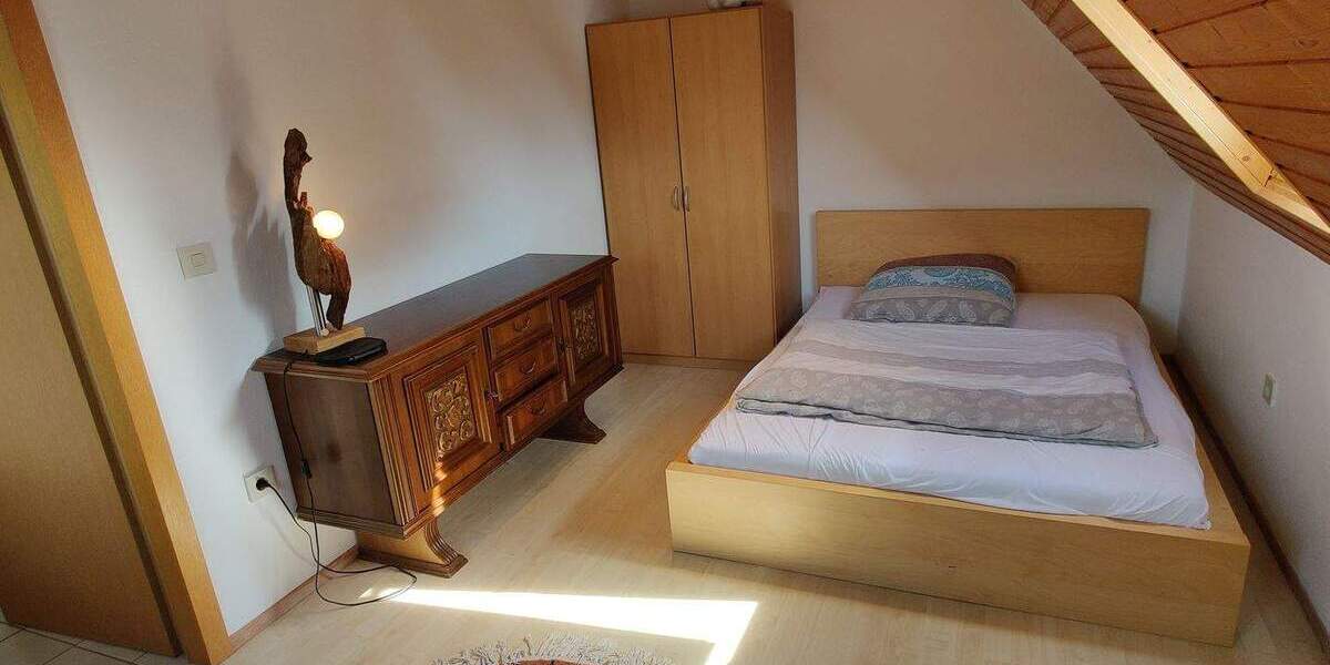 Einfamilienhaus Niederwerrn - 6 Zimmer, 141 m&sup2;, 555.000&euro; | Angebot:25670030