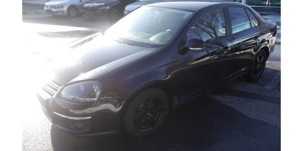 VW Jetta 171.800 km 1.999 &euro; Haßfurt 97437