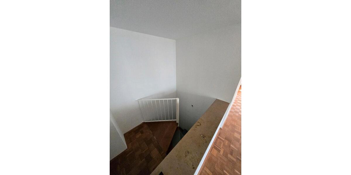 Maisonettenwohnung Schweinfurt Haardt - 4 Zimmer, 110 m&sup2;, 320.000&euro; | Angebot:27063777