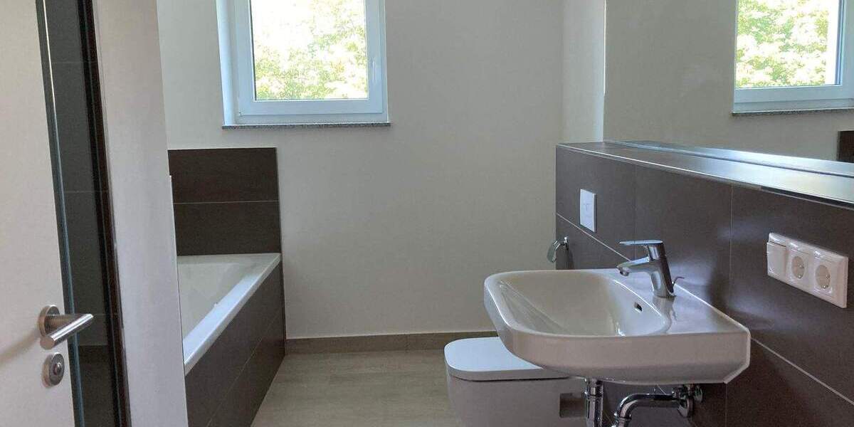 Etagenwohnung Schweinfurt Musikerviertel und amerik. Siedlung - 3 Zimmer, 89 m&sup2;, 995&euro; | Angebot:26028712