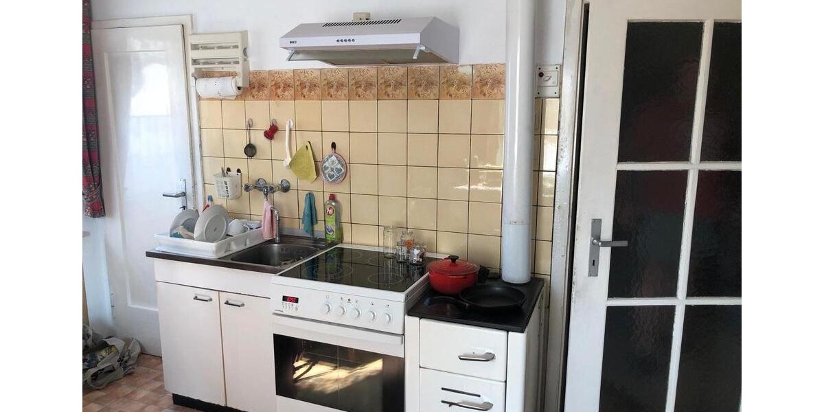 Doppelhaushälfte Hammelburg - 6 Zimmer, 140 m&sup2;, 220.000&euro; | Angebot:25355818