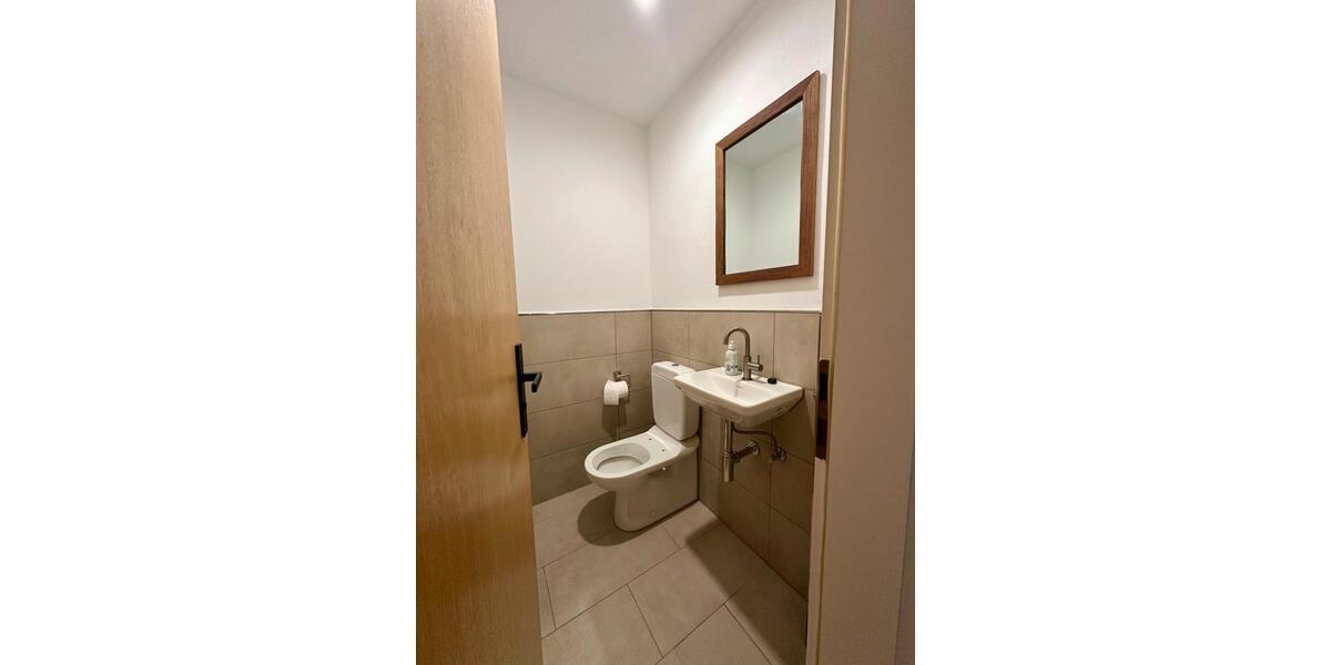 Hochparterre Schweinfurt Bellevue - 3.5 Zimmer, 80 m&sup2;, 215.000&euro; | Angebot:27271551