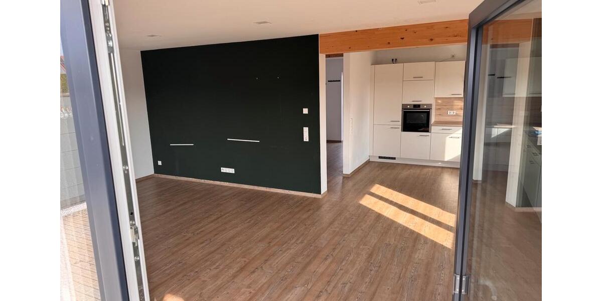 Doppelhaushälfte Hohenroth - 4.5 Zimmer, 122 m&sup2;, 1.195&euro; | Angebot:25845008