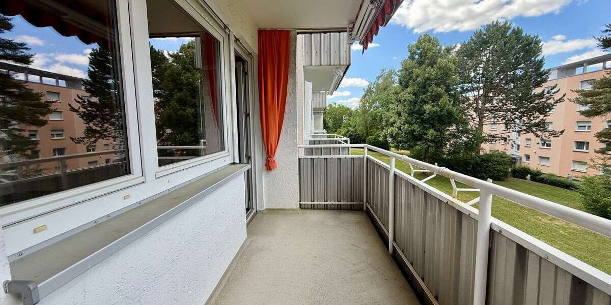 Etagenwohnung Schweinfurt Haardt - 3 Zimmer, 80 m&sup2;, 152.000&euro; | Angebot:27075134