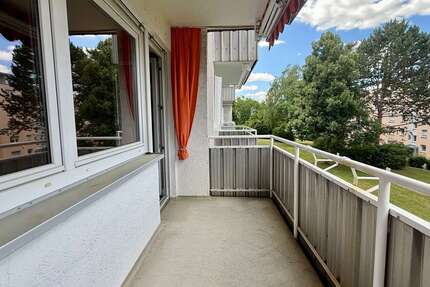 Wohnung Schweinfurt Haardt - 3 Zimmer, 80 m&sup2;, 152.000&euro; | Angebot:27075134