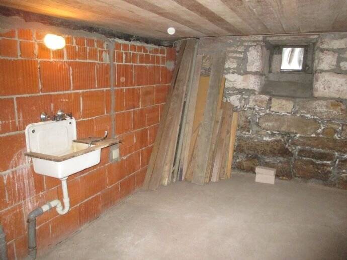 Mehrfamilienhaus, Wohnhaus Bad Kissingen Reiterswiesen - 6 Zimmer, 360.000&euro; | Angebot:25667677