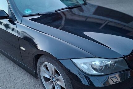 BMW 320 202.388 km 3.299 &euro; U 97294