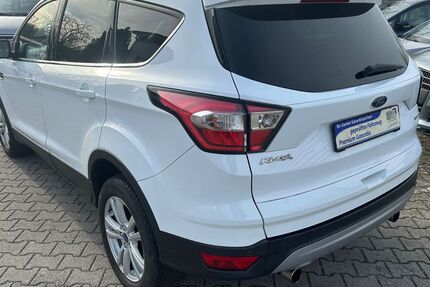 Ford Kuga 112.000 km 11.995 &euro; Schweinfurt 97424
