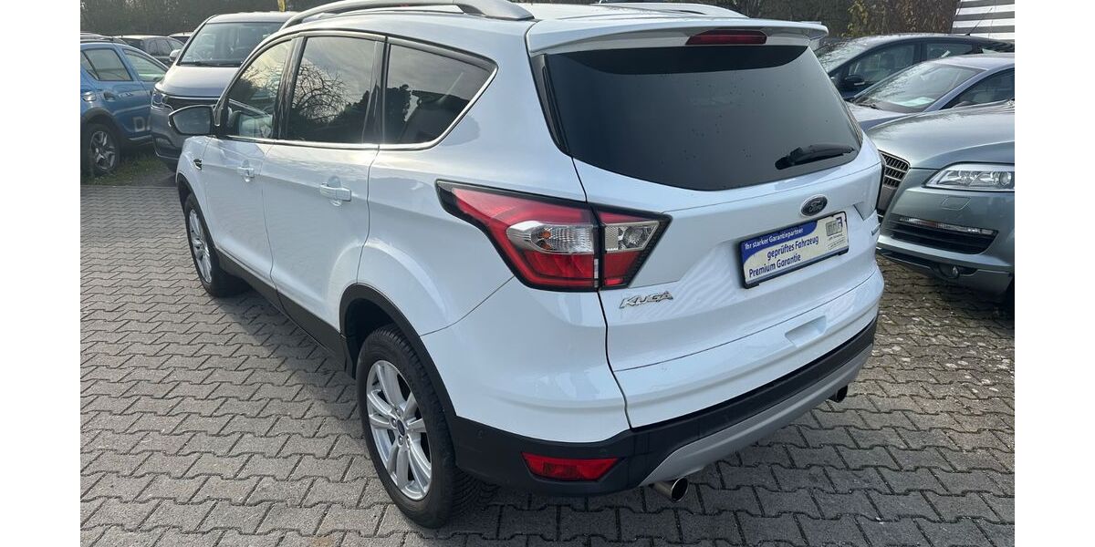 Ford Kuga 112.000 km 11.995 &euro; Schweinfurt 97424