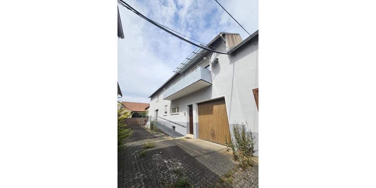 Mehrfamilienhaus, Wohnhaus Prosselsheim - 9 Zimmer, 249 m&sup2;, 469.000&euro; | Angebot:25696246