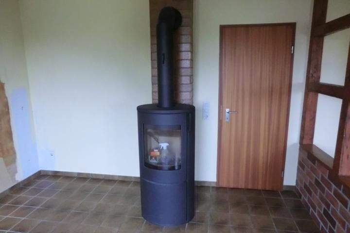 Einfamilienhaus Stadtlauringen - 5 Zimmer, 155 m&sup2;, 325.000&euro; | Angebot:25747530