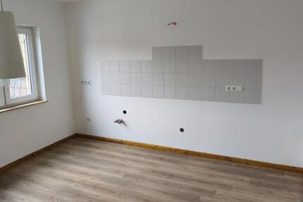 Wohnung Münnerstadt - 3 Zimmer, 94 m&sup2;, 670&euro; | Angebot:25764450