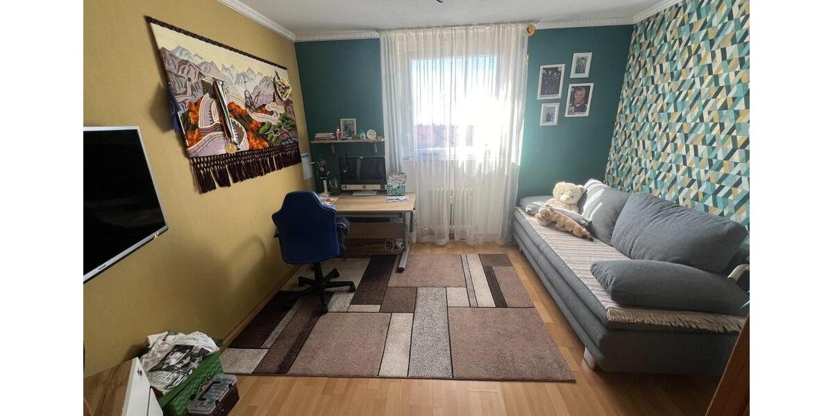 Etagenwohnung Niederwerrn - 4 Zimmer, 98 m&sup2;, 238.000&euro; | Angebot:24869448