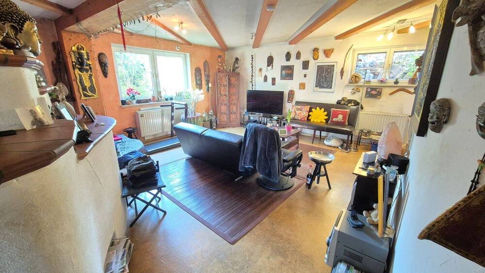 Mehrfamilienhaus, Wohnhaus Sulzthal - 6 Zimmer, 168 m&sup2;, 215.000&euro; | Angebot:26036802