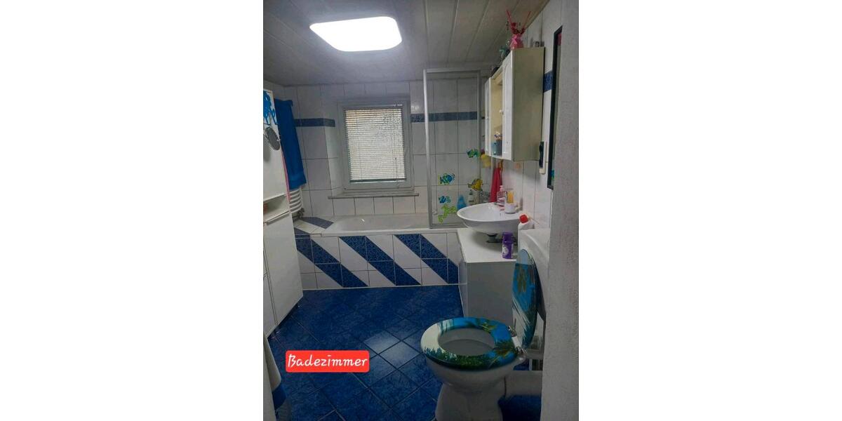 Einfamilienhaus Gädheim - 7.5 Zimmer, 150 m&sup2;, 185.000&euro; | Angebot:25299516