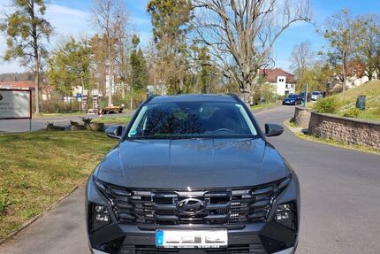 Hyundai TUCSON 13.700 km 28.900 &euro; Grafenrheinfeld 97506