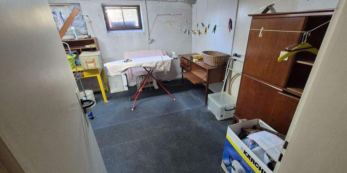 Einfamilienhaus Bad Kissingen Garitz - 6 Zimmer, 179 m&sup2;, 340.000&euro; | Angebot:25728103