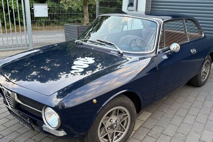 Alfa Romeo GT 140.000 km 28.900 &euro; Volkach 97332