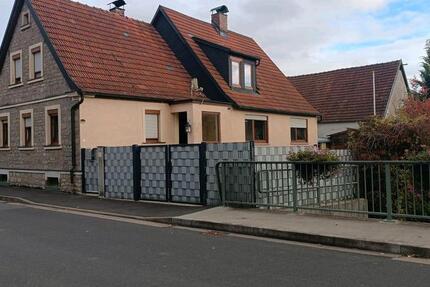 Haus Werneck - 8 Zimmer, 170 m&sup2;, 300.000&euro; | Angebot:26638488