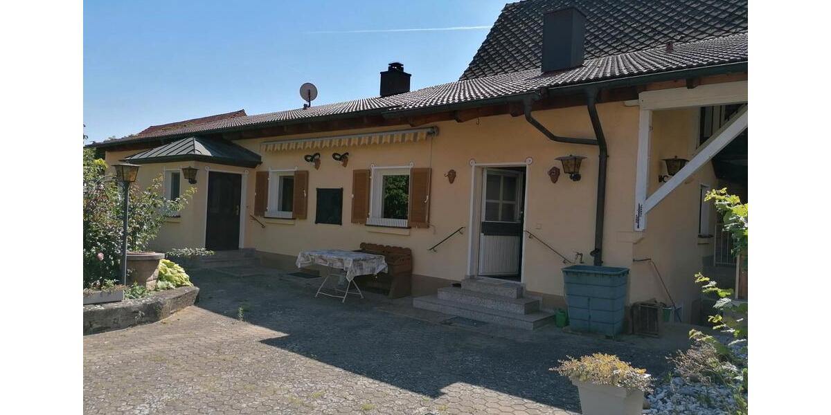 Einfamilienhaus Schweinfurt Bellevue - 2 Zimmer, 124 m&sup2;, 1.250&euro; | Angebot:26048186