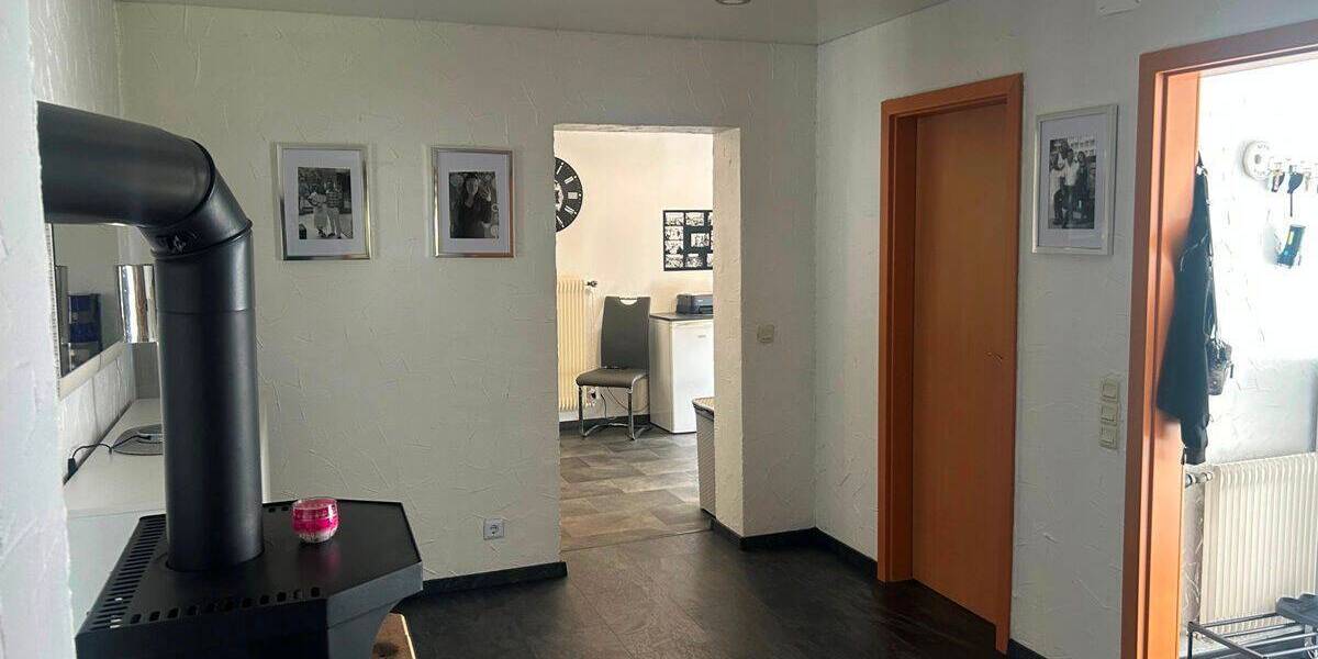 Reihenhaus Hofheim OT Hofheim - 5 Zimmer, 150 m&sup2;, 235.000&euro; | Angebot:26641860