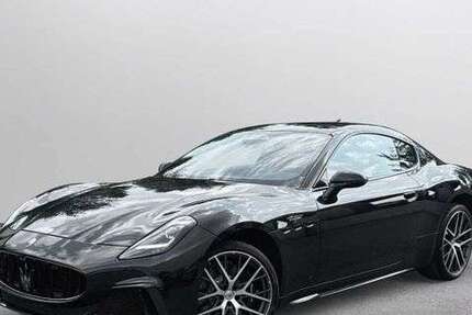 Maserati GranTurismo 6.900 km 199.900 &euro; Kürnach 97273