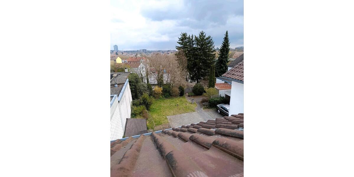 Dachgeschoßwohnung Schweinfurt Gartenstadt - 1 Zimmer, 27 m&sup2;, 340&euro; | Angebot:26021052