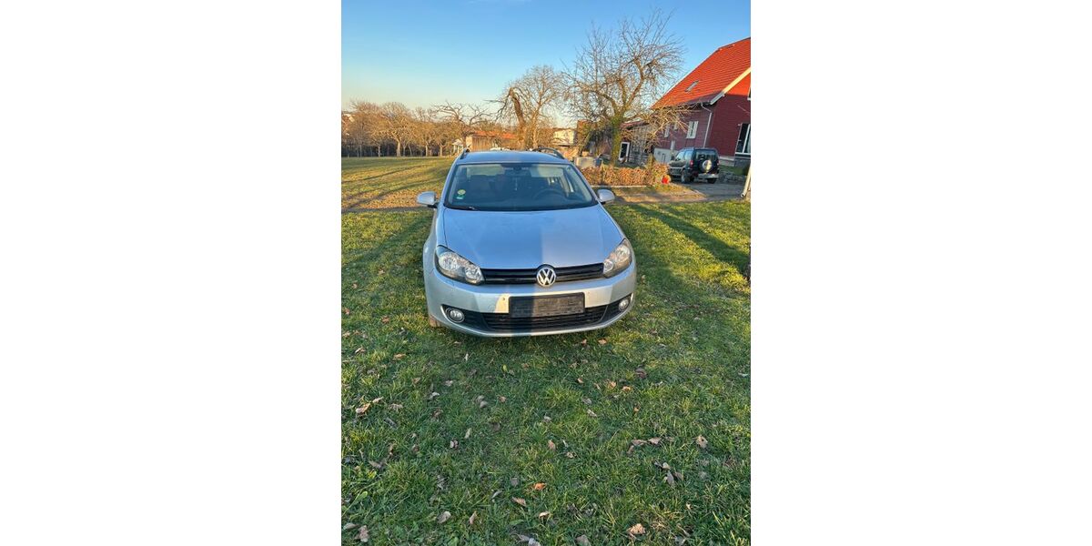 VW Golf 256.000 km 4.200 &euro; Münnerstadt 97702