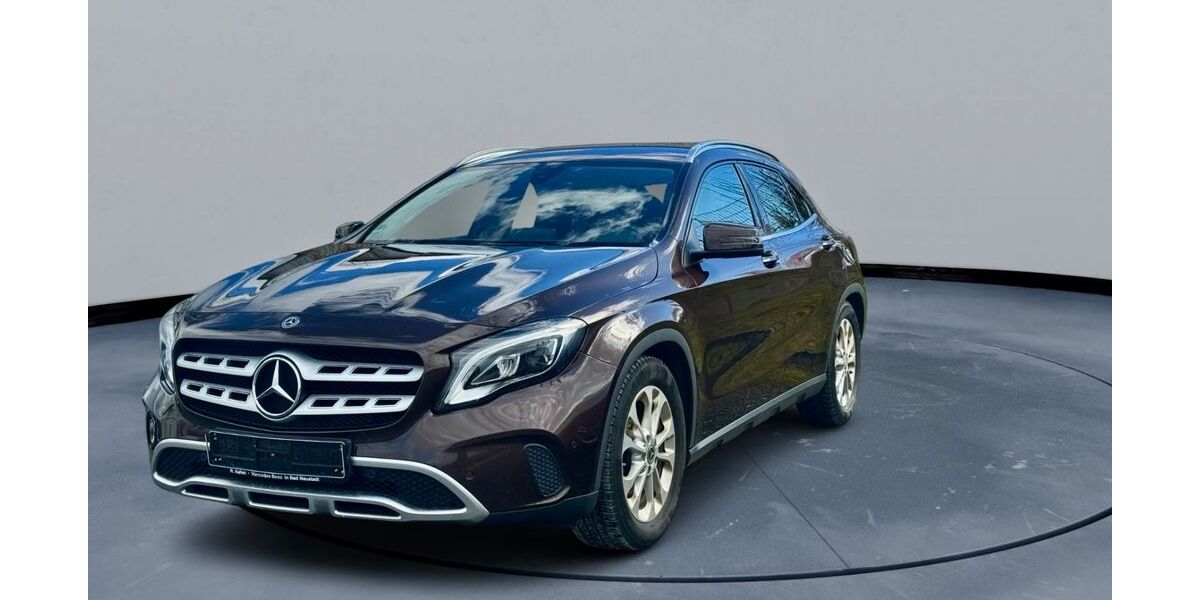 Mercedes-Benz GLA 200 89.270 km 18.700 &euro; Niederlauer 97618