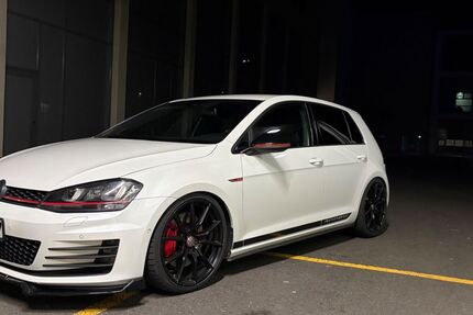 VW Golf 198.012 km 14.490 &euro; Niederwerrn 97464