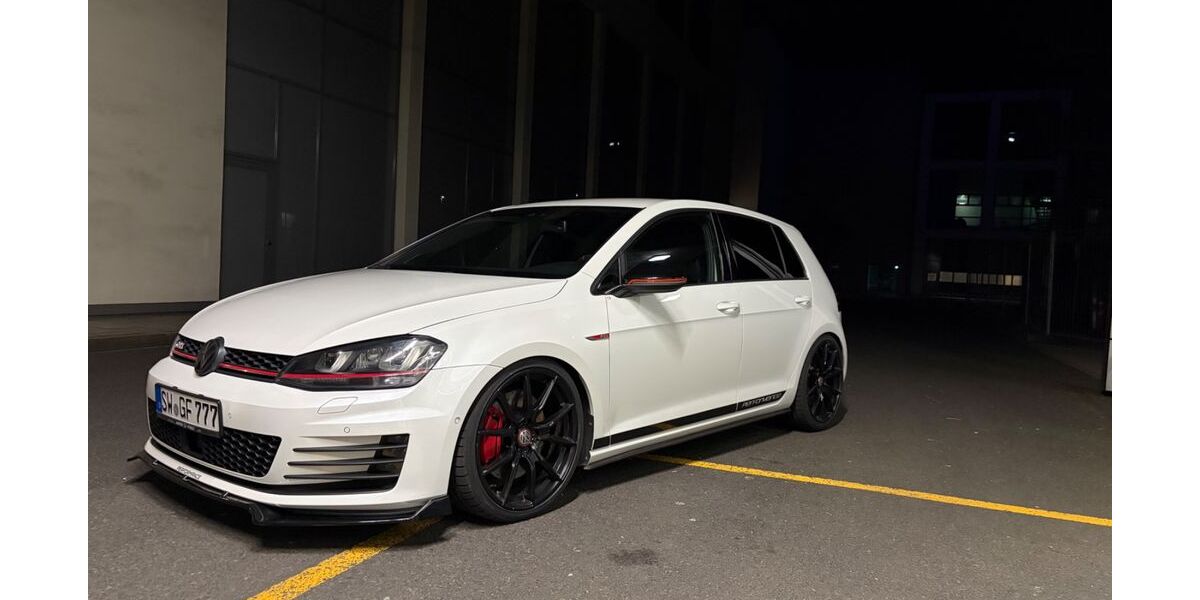 VW Golf 198.012 km 14.490 &euro; Niederwerrn 97464