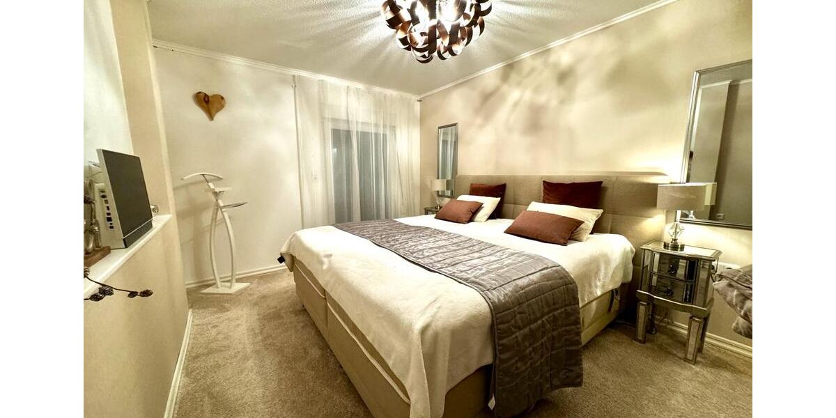 Einfamilienhaus Poppenhausen - 10.5 Zimmer, 265 m&sup2;, 599.000&euro; | Angebot:26652057