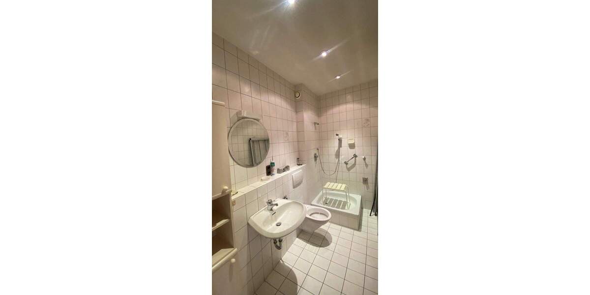 Mehrfamilienhaus, Wohnhaus Volkach - 9 Zimmer, 415.000&euro; | Angebot:25771720