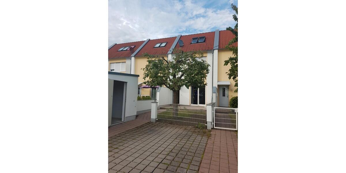 Reihenhaus Haßfurt - 3 Zimmer, 82 m&sup2;, 850&euro; | Angebot:26677318