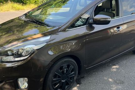 Kia Carens 199.600 km 7.400 &euro; Schweinfurt 97422