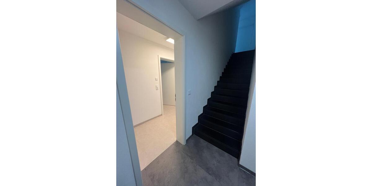 Etagenwohnung Rimpar - 2 Zimmer, 61 m&sup2;, 750&euro; | Angebot:26049376